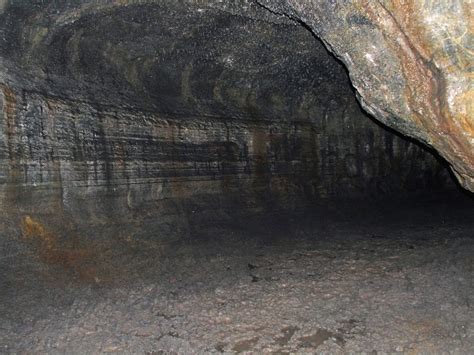 Hike the Lava Tubes of the Fascinating Ape Cave Trail