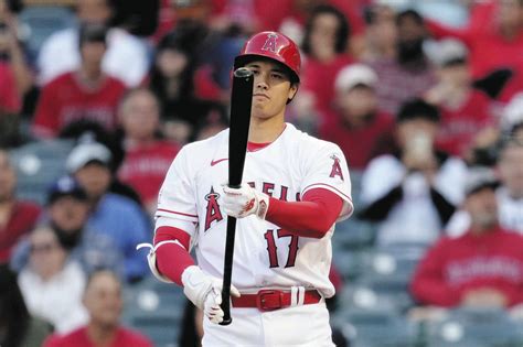 大谷翔平は5月14日以来の「2番」で出場第1打席は二塁ベースぎりぎりに位置していた遊撃に阻まれた：中日スポーツ・東京中日スポーツ