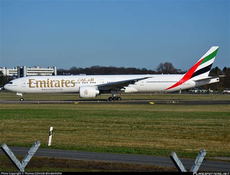 A6 EPD Emirates Boeing 777 31HER Photo by Thomas Schmidt Blindenhöfer