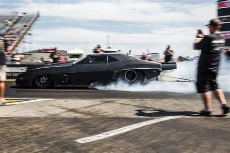 JEFF LUTZ RUNS LOWS SIXES AT EVERY TRACK ON HOT ROD DRAG WEEK - VIDEO