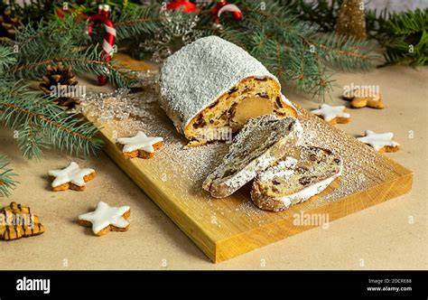 Traditional German Christmas Cake Marzipan Stollen Stock Photo Alamy