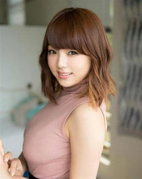 The 30-year-old photo model has childish face and big breasts. Ai