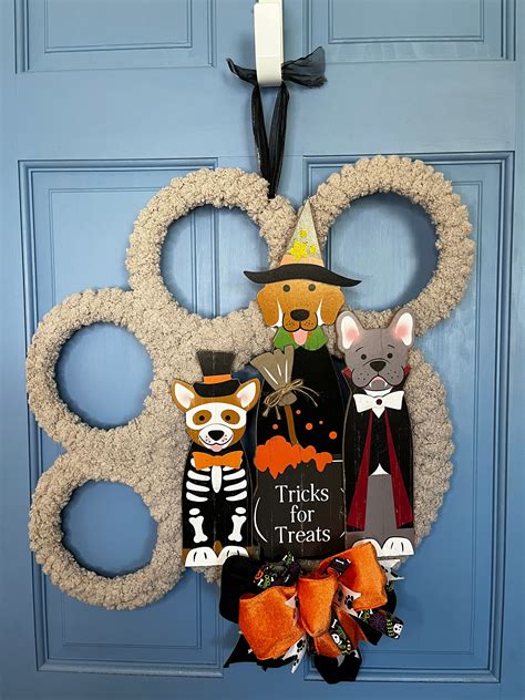 Halloween Paw Print Wreathpaw Print Wall Hangingdog Paw Etsy