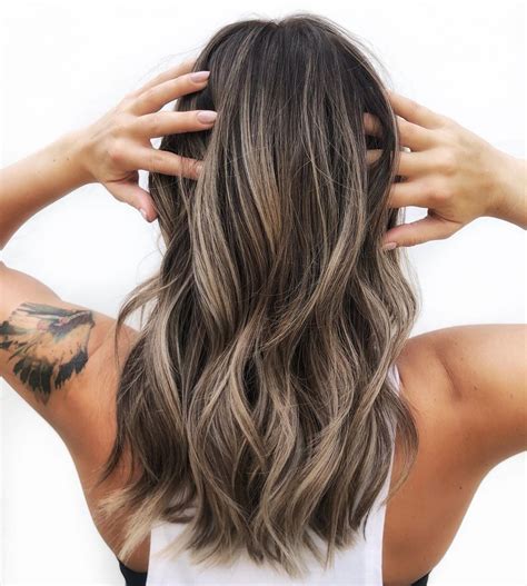 Brunette Balayage Medium Length Hair Color Brunette With Highlights