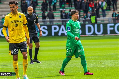 La Fiche De Benjamin Bouchouari Milieu L Asse