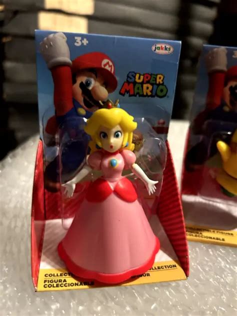 Jakks Pacific Super Mario Bros Princess Peach 2 5 Inch Figure World Of