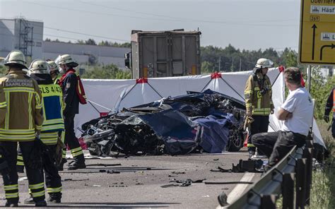 Unfall In Der Bahnhofstra E In Saarlouis