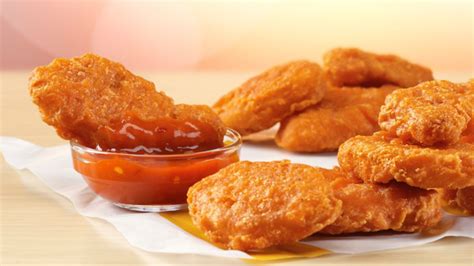 Mcdonalds Spicy Chicken Mcnuggets Are Here Almost Starternoise