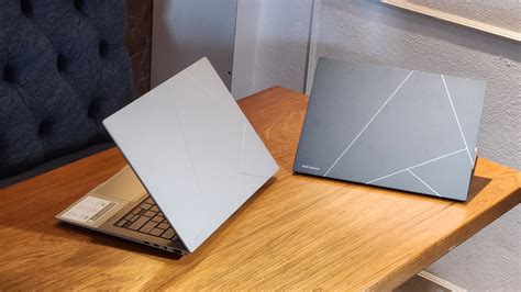 Asus Zenbook S Oled First Look Ux Up Close With The Worlds