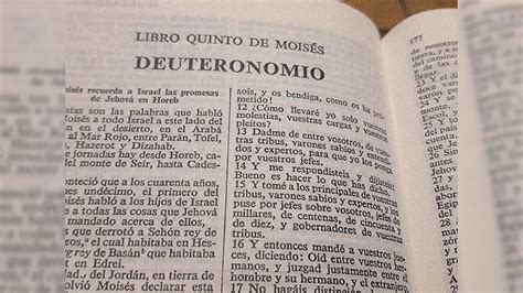 La Biblia Deuteronomio Libro Completo Reina Valera 1960 Youtube