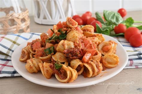 Orecchiette Fredde Ai Due Pomodori Pasta Fredda Primo Piatto Estivo