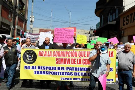 La Jornada Transportistas Bloquean Eje Central Piden Renuncia De Lajous