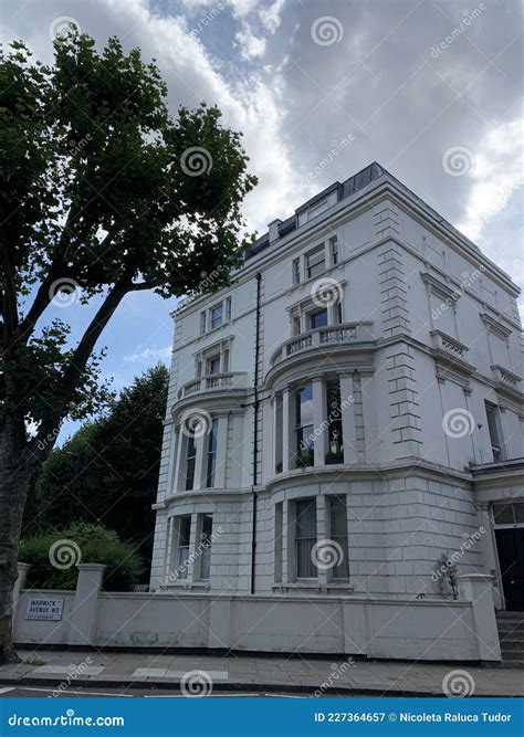Transport officials explain the history of warwick avenue tube station london