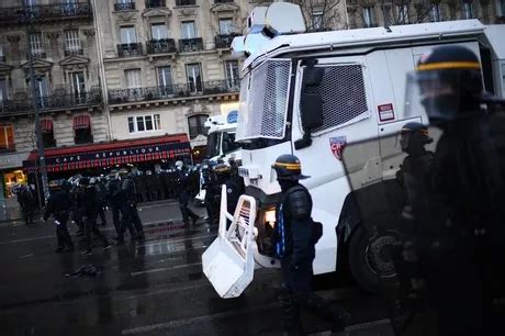 Disturbios En Francia Dejan A 35 Manifestantes Detenidos