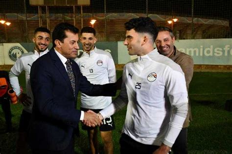 جريدة النهار المصريةوزير الرياضة يدعم لاعبي المنتخب الوطني بالمران