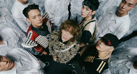 Shinee Set New Personal Best In First Week Album Sales With Hard