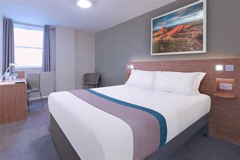 Travelodge London Central Waterloo hotel | englandrover.com