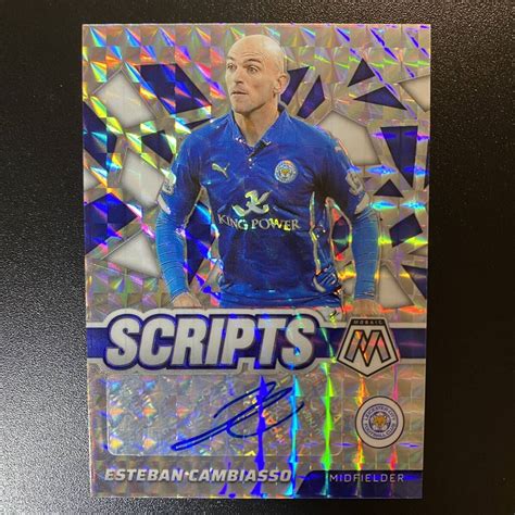 目立った傷や汚れなし2021 22 Panini Mosaic EPL Esteban Cambiasso Scripts Auto