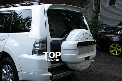 Спойлер на Mitsubishi Pajero