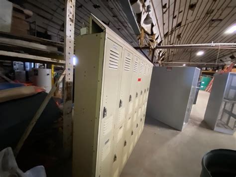 Lyon Lockers Bigiron Auctions