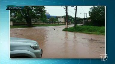 Jornal Tapajós 1ª Edição Chuva forte provoca enxurrada e alagamentos