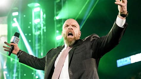 Triple H Anuncia La Leyenda De La Lucha Libre Femenina Para La Clase