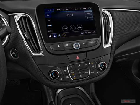 2020 Chevrolet Malibu: 129 Interior Photos | U.S. News