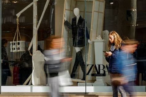 Zara Withdraws Contentious Ad Campaign Amidst Criticism Of Gaza War Reference