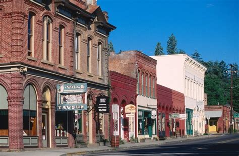 The 25 Best Small Towns In America Photos Architectural Digest