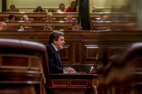 La reforma de las cotizaciones de los autónomos se tramitará como ley