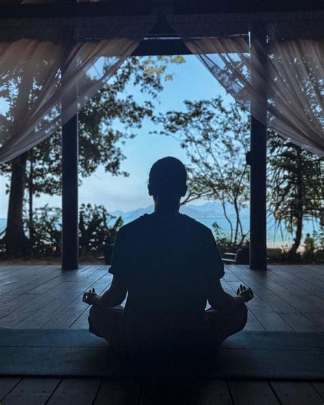 Actress Samantha Bikini Show In Malaysia Tour