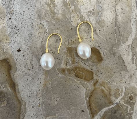 Pearl & Gold Teardrop Earrings - Gather+Place