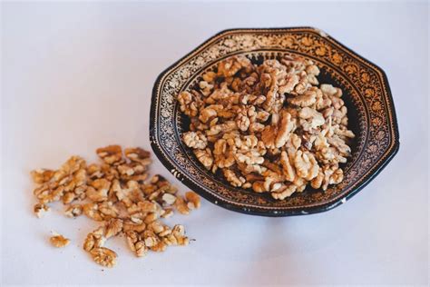 Kashmiri Walnut Kernels Snow White At Rs 980 Kg Akhrot Giri In