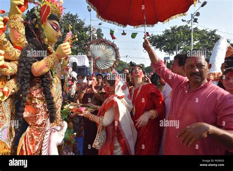 Kolkata India 19th October 2018 Farewell Ritual Of Durga Idol