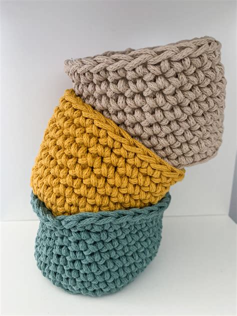 Free Easy Crochet Basket Pattern