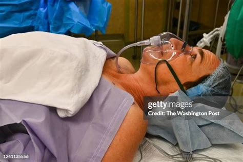 Bilateral Mastectomy Photos and Premium High Res Pictures - Getty Images