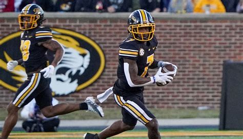 College Football Transfer Portal 2023 Rankings 15 Best Wide Receivers