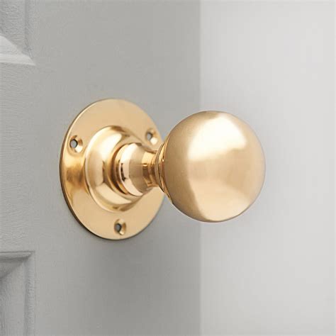 Round Centre Door Knob Polished Brass