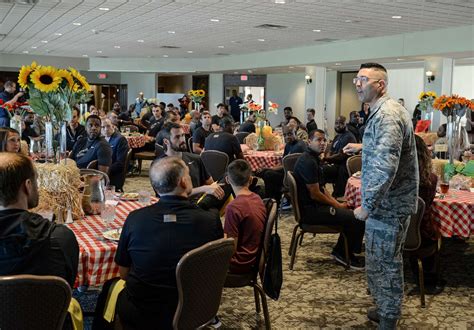 Col Thomas Sherman Th Air Base Wing Commander Nara Dvids