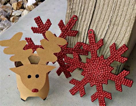 Budget-Friendly DIY Christmas Decorations That Will Save You Money ...