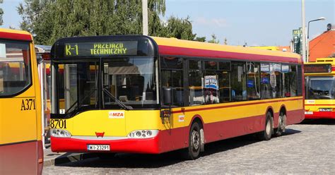 Solaris Dostarczy Przegubowych Autobus W Do Warszawy Wiadomo Ci