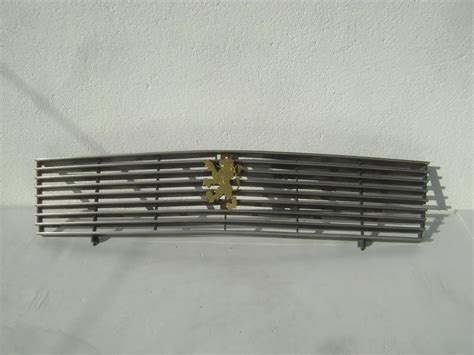 Grille De Calandre Peugeot Vendre