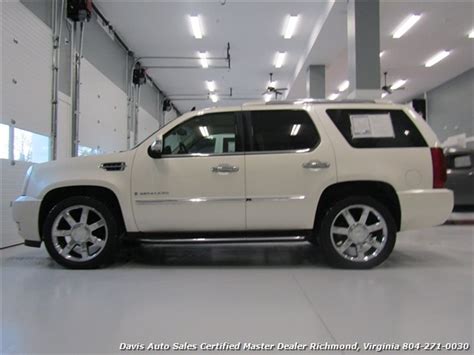 2008 Cadillac Escalade Pearl White Fully Loaded 4x4 Awd