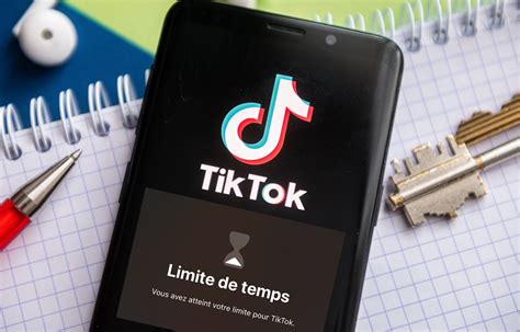 Tiktok M Ne Une Campagne De Sensibilisation Contre Le Harc Lement En Ligne