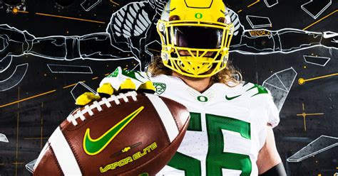 Oregon Releases Uniforms Ahead Of Showdown With Washington On3