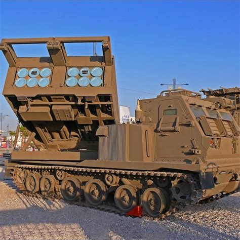 M270 Rocket Launcher-Deadly Missile Launcher - PropTors