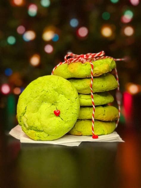 Easy Grinch Cookies Recipe - Love Mischka