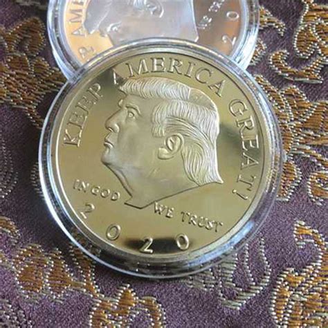 Pc Trump Gold Plated Commemorative Coin Keep America Great Gift