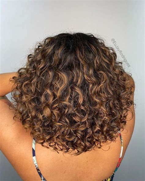 Como Cortar O Seu Cabelo Cacheado Em Casa Haircuts For Curly Hair