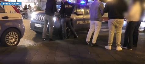 Blitz Della Polizia Contro Baby Gang In Tutta Italia Arresti E